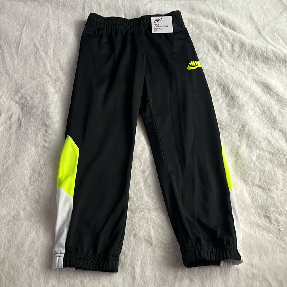 New Nike joggers